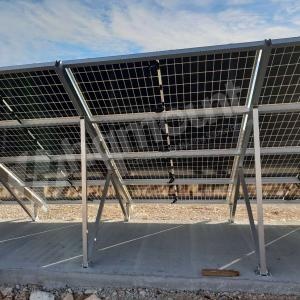 suporte montado com parafuso de aterramento solar