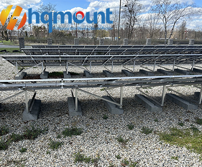 Projeto de montagem em solo de triângulo solar de 500 kW
        